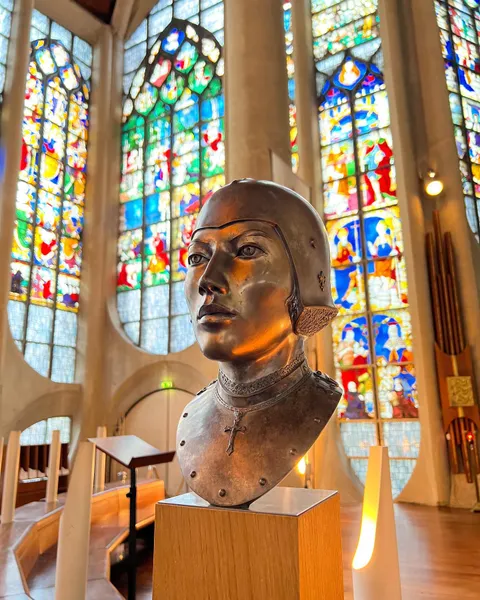 Église Sainte-Jeanne-d'Arc de Rouen, photo 1